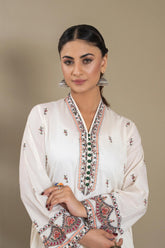 1 Piece Top in Off White Lawn (CR3419)